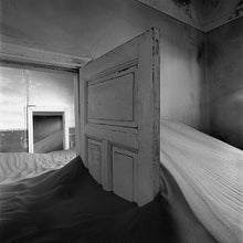 Load image into Gallery viewer, Kolmanskop II
